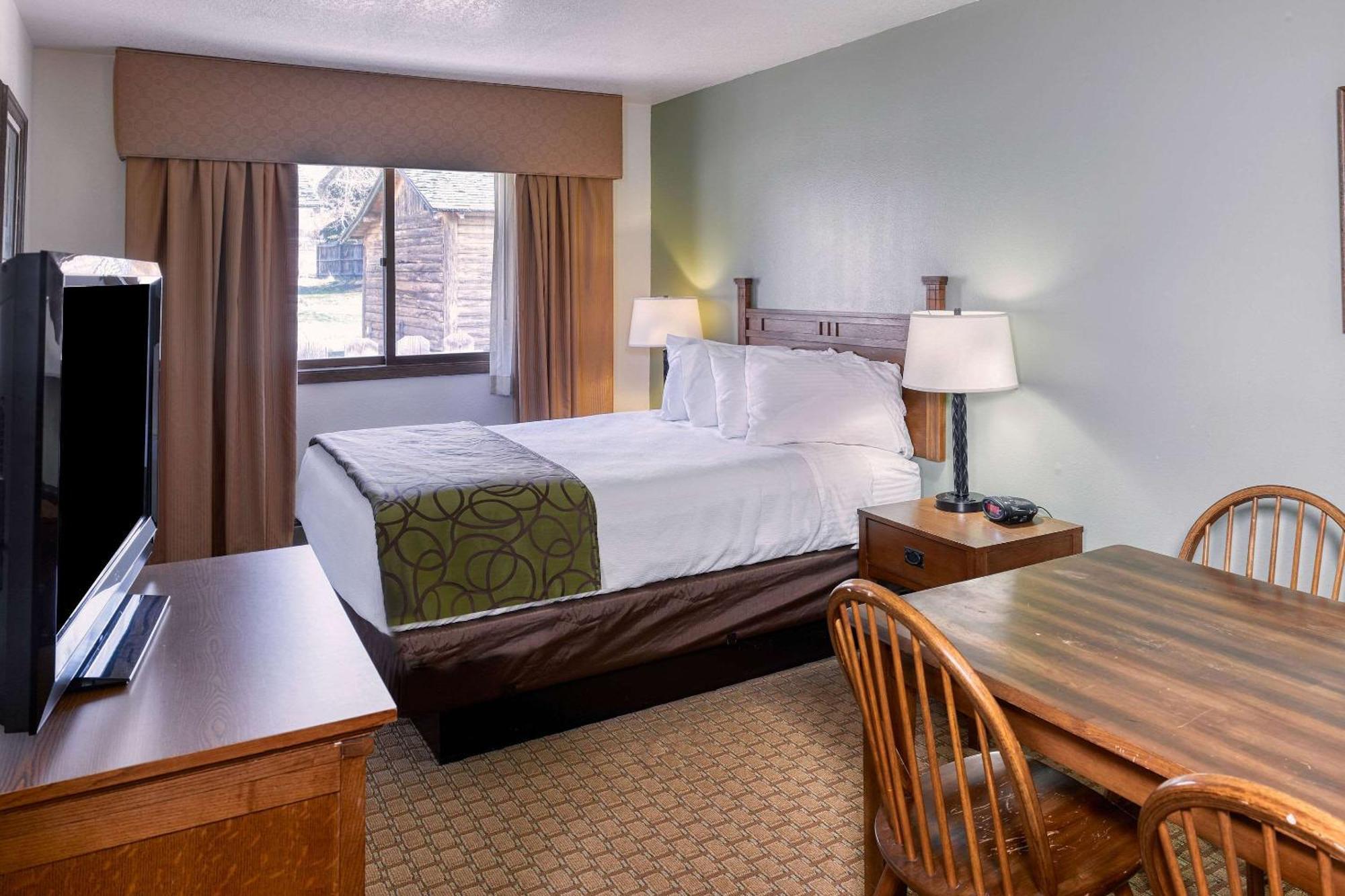 The Ridgeline Hotel At Yellowstone, Ascend Hotel Collection Gardiner Extérieur photo